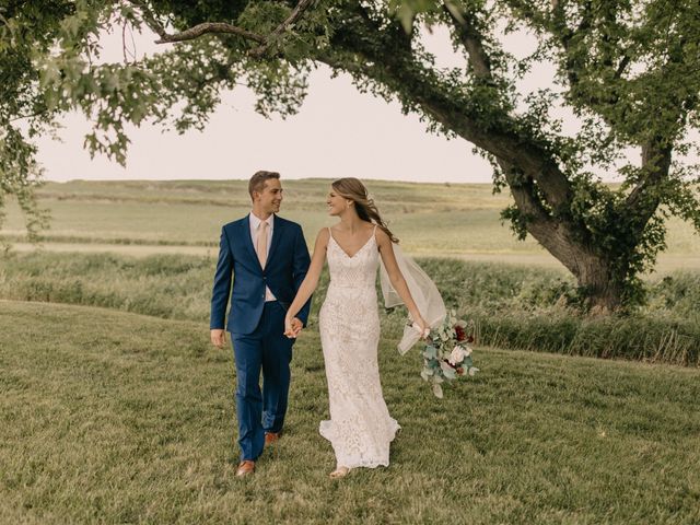 Katie and Jake&apos;s Wedding in Treynor, Iowa 21