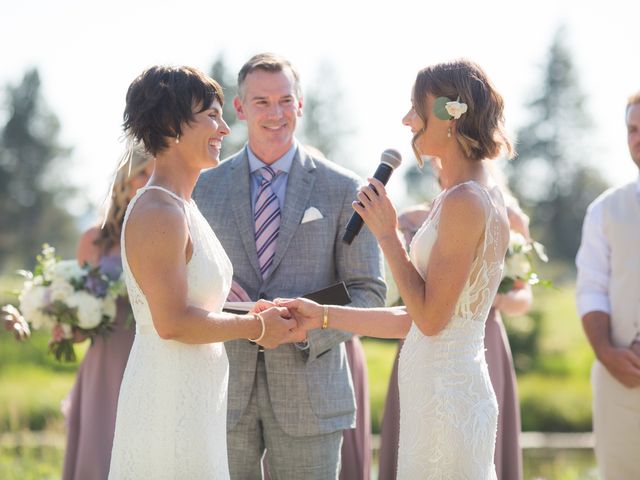 Jen and Kirstin&apos;s Wedding in Bend, Oregon 65