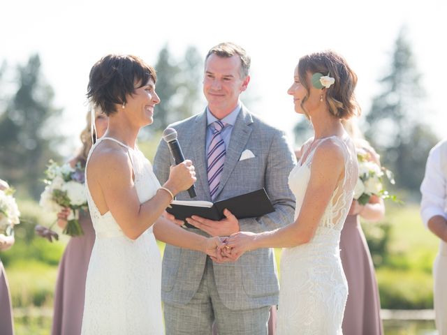 Jen and Kirstin&apos;s Wedding in Bend, Oregon 66