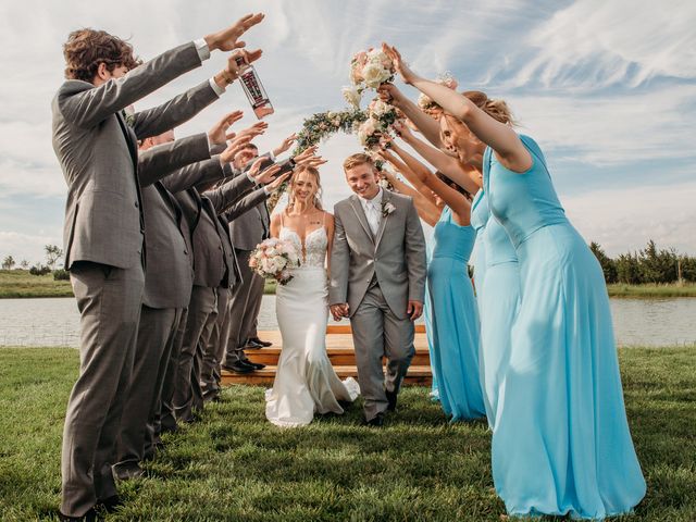 Chase and Madison&apos;s Wedding in Cheney, Kansas 8