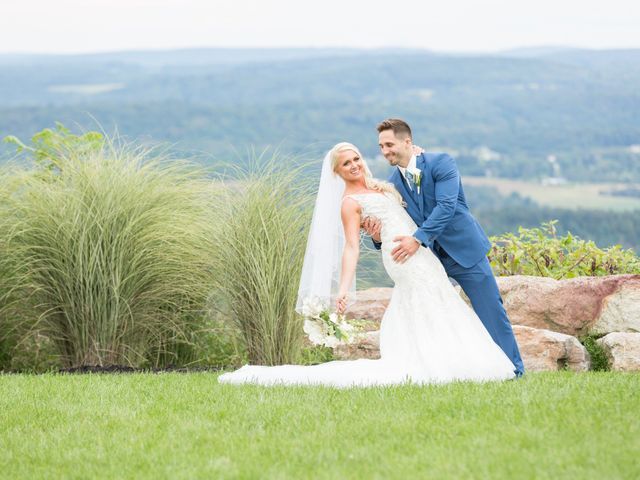 Elliot and Kelly&apos;s Wedding in Palmerton, Pennsylvania 12