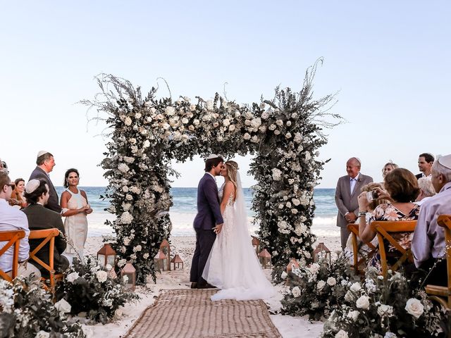 Juliano and Viviane&apos;s Wedding in Tulum, Mexico 132