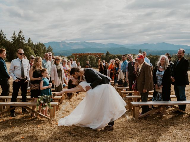 Austin and Emily&apos;s Wedding in Sheridan, Oregon 15