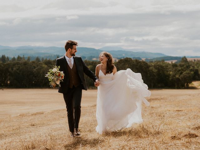 Austin and Emily&apos;s Wedding in Sheridan, Oregon 28