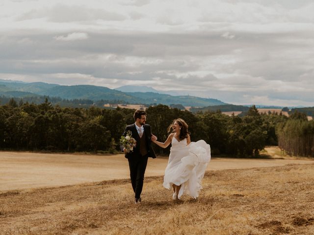 Austin and Emily&apos;s Wedding in Sheridan, Oregon 30
