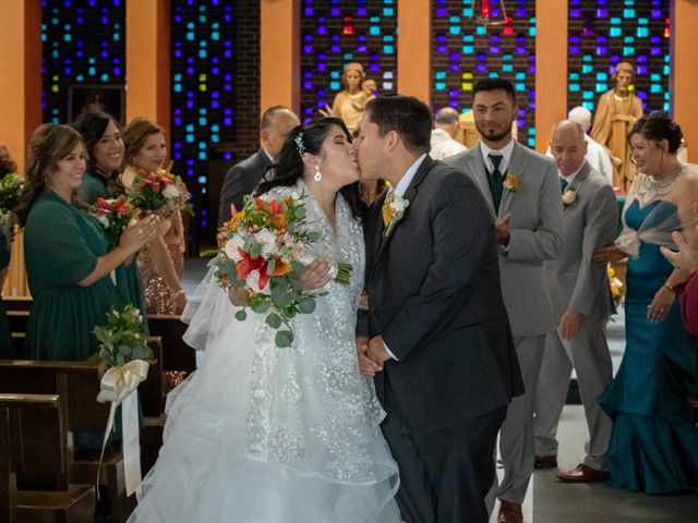 Melina and Hector&apos;s Wedding in Homer Glen, Illinois 5