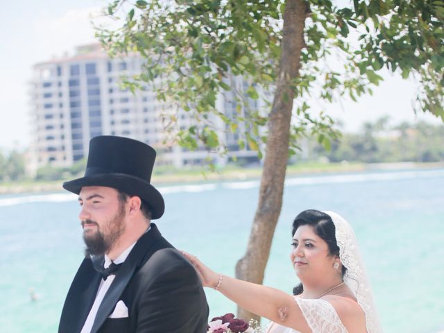 Wilton and Lindsy&apos;s Wedding in Miami Beach, Florida 8