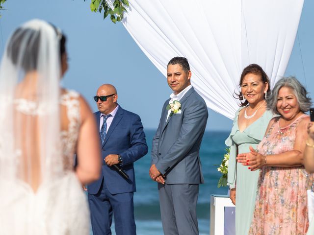 Adrian and Karina&apos;s Wedding in Cancun, Mexico 22