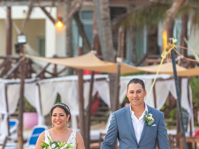 Adrian and Karina&apos;s Wedding in Cancun, Mexico 30