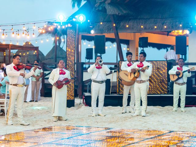 Adrian and Karina&apos;s Wedding in Cancun, Mexico 38