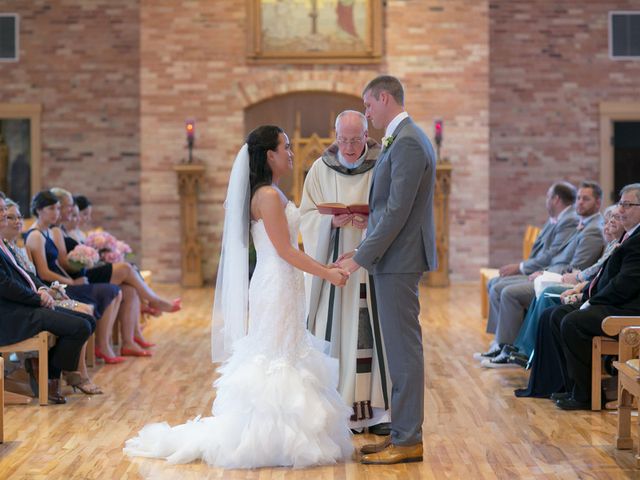Vanessa and Chad&apos;s Wedding in De Pere, Wisconsin 17