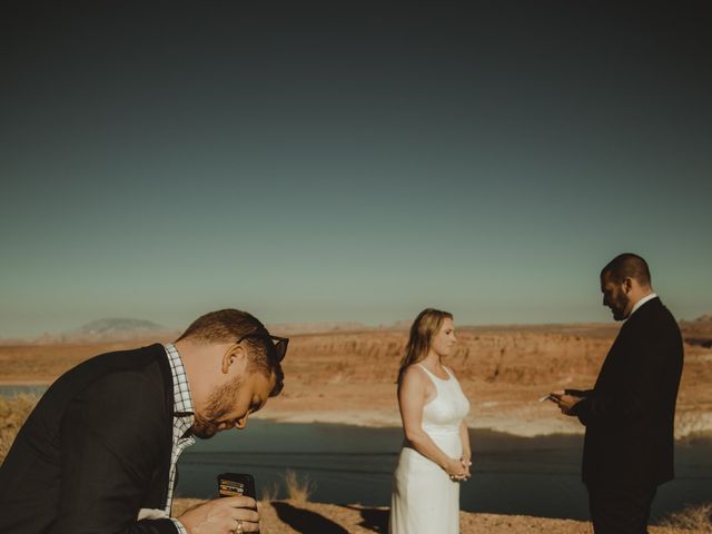Daniel and Kristy&apos;s Wedding in Lake Powell, Utah 17