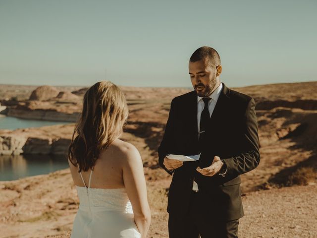 Daniel and Kristy&apos;s Wedding in Lake Powell, Utah 20