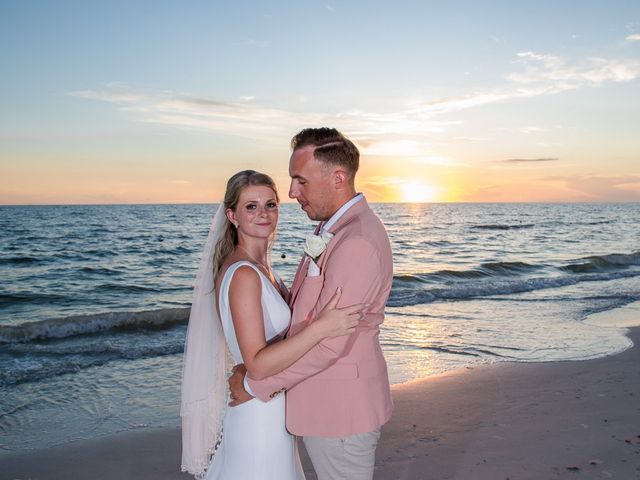 Kane and Sophie&apos;s Wedding in Saint Petersburg, Florida 14