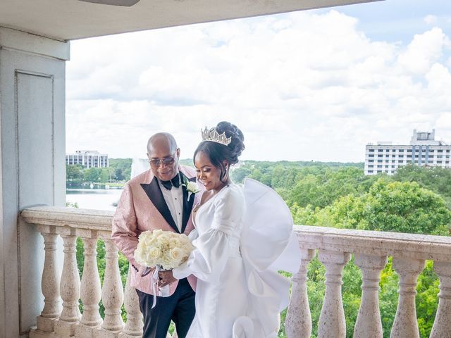 Orlando and Eshell's Wedding in Orlando, Florida 10