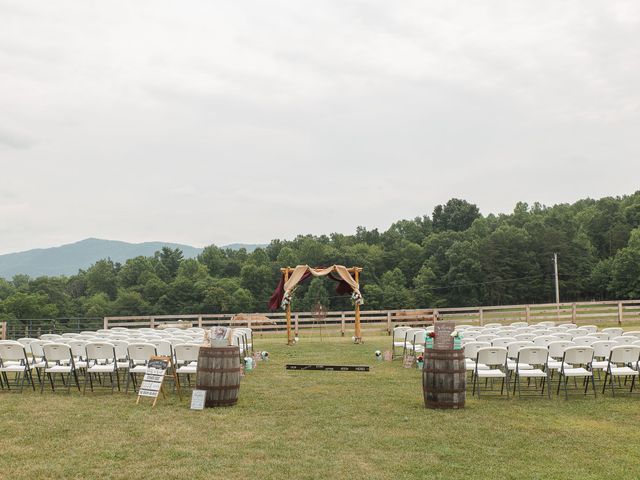 Travis and Stephanie&apos;s Wedding in Fairfield, Virginia 3