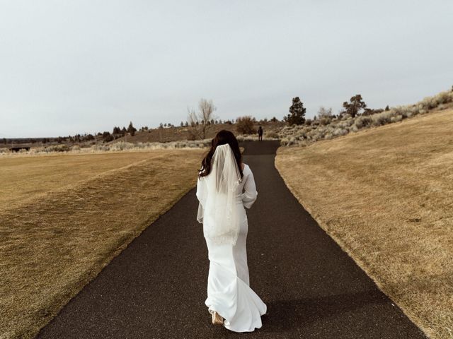 Marley and Hannah&apos;s Wedding in Powell Butte, Oregon 36