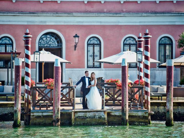 Steve and Juli&apos;s Wedding in Venice, Italy 12