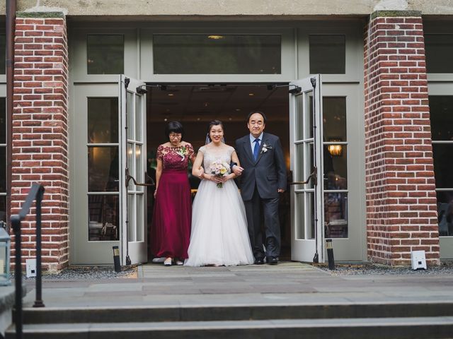 Peter and Linjia&apos;s Wedding in New York, New York 116