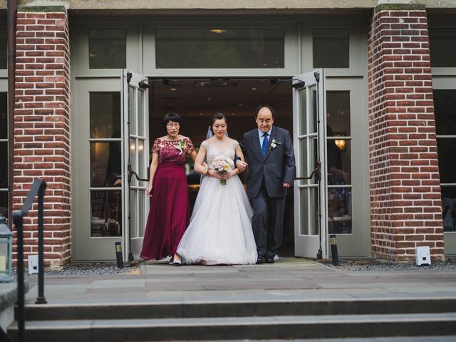 Peter and Linjia&apos;s Wedding in New York, New York 117
