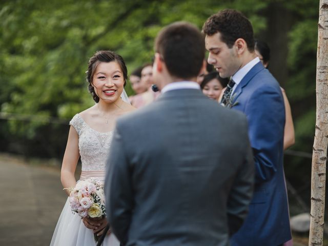 Peter and Linjia&apos;s Wedding in New York, New York 125