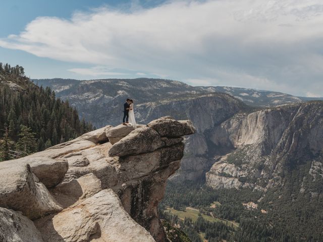 Chris and Margaret's Wedding in Yosemite National Park, California 29