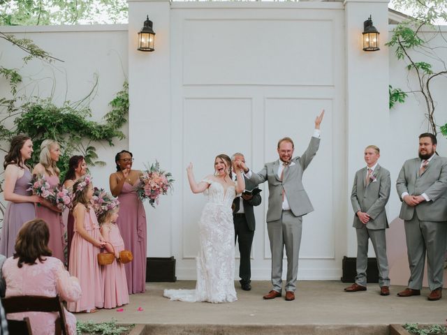 Jacob and Sierra&apos;s Wedding in Broken Arrow, Oklahoma 39