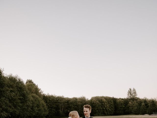 Josiah and Ava's Wedding in Olympia, Washington 15