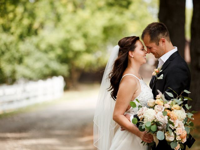 Kristina and Tyler&apos;s Wedding in Cottage Grove, Minnesota 14