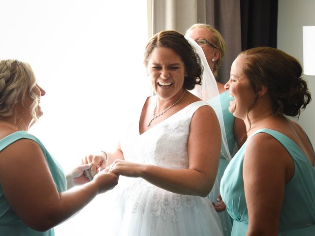 Becca and Megan&apos;s Wedding in Frankfort, Illinois 15