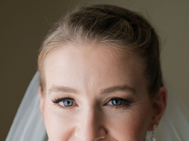 Chris and Lyndsey&apos;s Wedding in Freehold, New Jersey 15