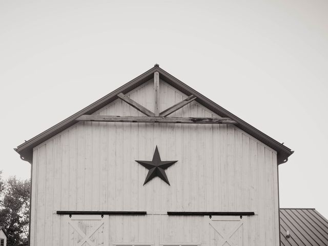 Ryan and Larissa&apos;s Wedding in Marengo, Illinois 4