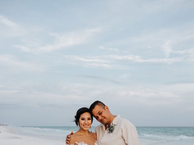 David and Karen&apos;s Wedding in Destin, Florida 31