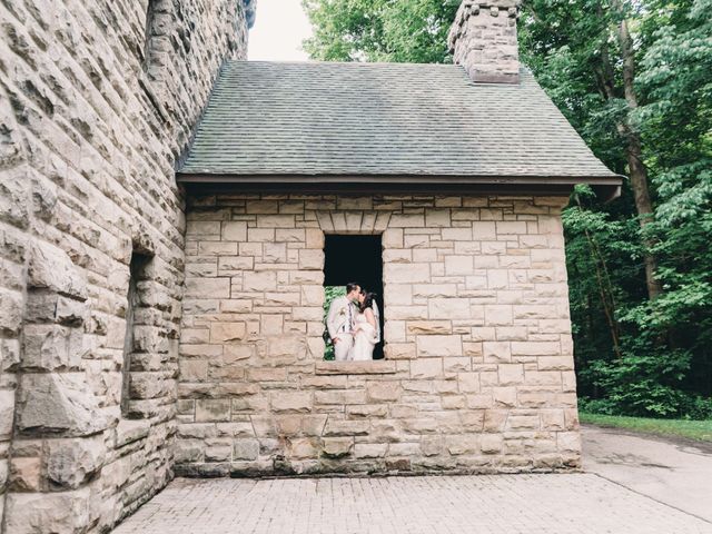 Juliet and John&apos;s Wedding in Cleveland, Ohio 35