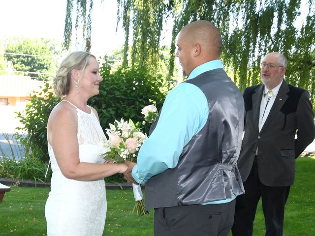 Brenda and Chris&apos;s Wedding in Coeur D Alene, Idaho 10