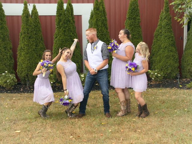 Brandon and Michaele&apos;s Wedding in Gibsonburg, Ohio 18