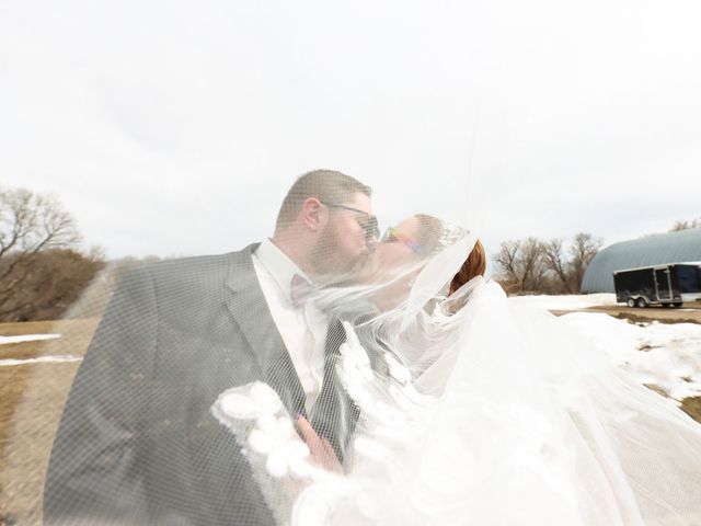 Jon and Amber&apos;s Wedding in Frazee, Minnesota 10