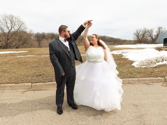 Jon and Amber&apos;s Wedding in Frazee, Minnesota 11