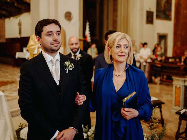 Luca and Maria Stella&apos;s Wedding in Perugia, Italy 29