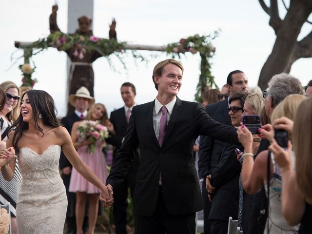 Sara and Kevin&apos;s Wedding in Malibu, California 13