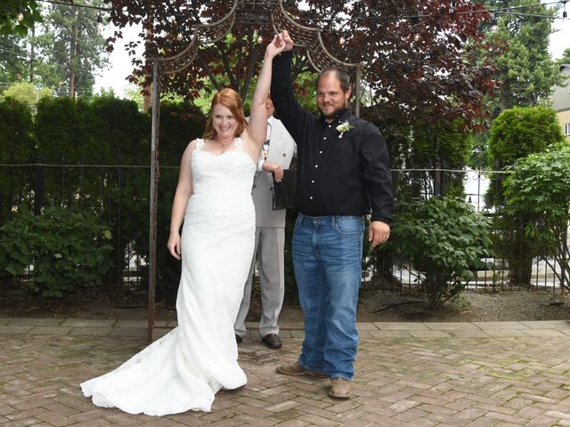Nathan and Nicole&apos;s Wedding in Coeur D Alene, Idaho 8
