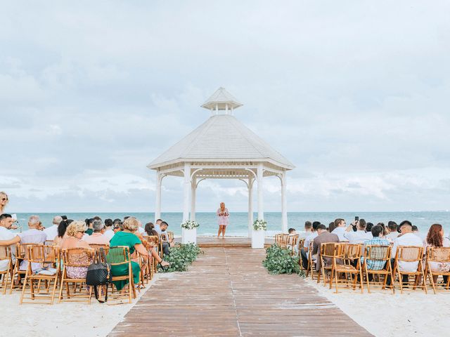 Mirzet and Majda&apos;s Wedding in Cancun, Mexico 17