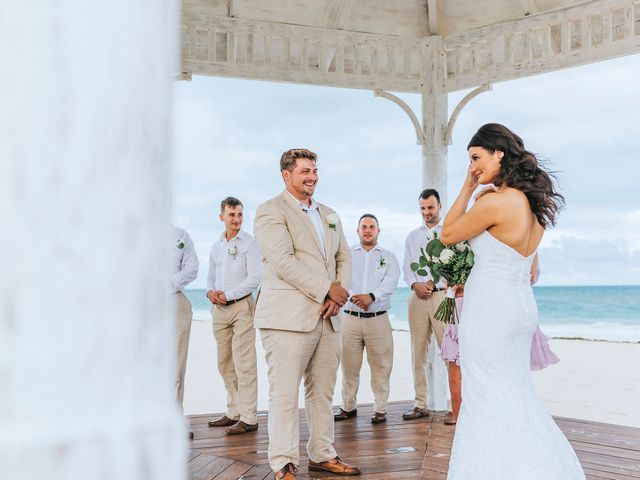 Mirzet and Majda&apos;s Wedding in Cancun, Mexico 23