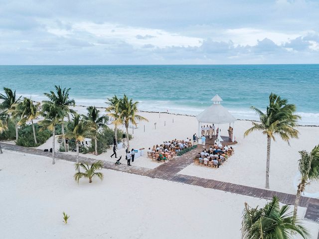 Mirzet and Majda&apos;s Wedding in Cancun, Mexico 28