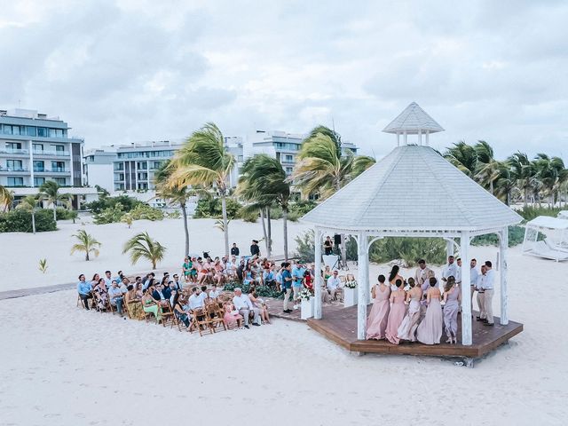 Mirzet and Majda&apos;s Wedding in Cancun, Mexico 31