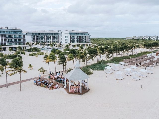 Mirzet and Majda&apos;s Wedding in Cancun, Mexico 39