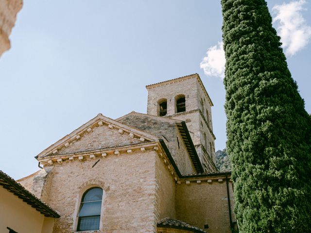 Valentine and Thomas&apos;s Wedding in Perugia, Italy 1