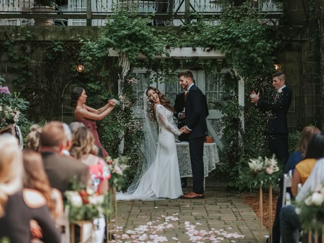 Madison and Matt&apos;s Wedding in Benton Harbor, Michigan 10