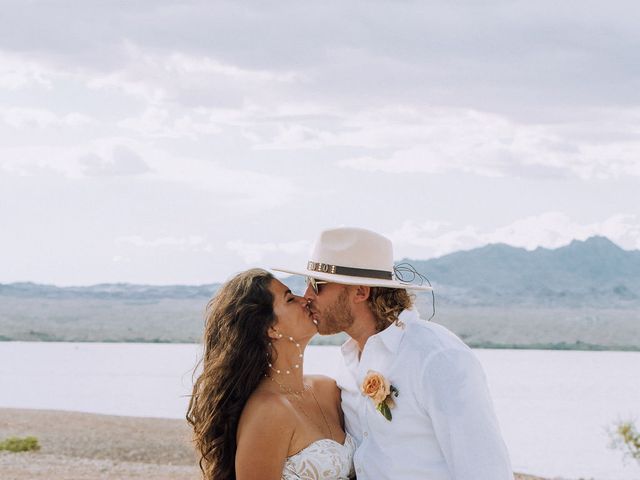 Chase and Heather&apos;s Wedding in Lake Havasu City, Arizona 14