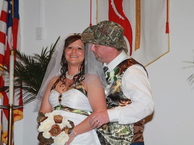 Jeff and Jessica&apos;s Wedding in Eldorado, Illinois 20
